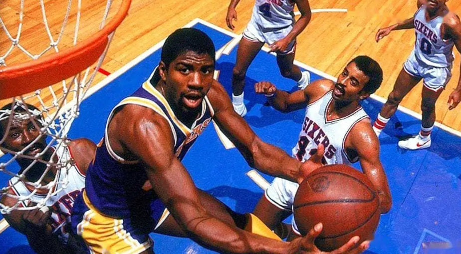 尺度会因比 尺度会因比