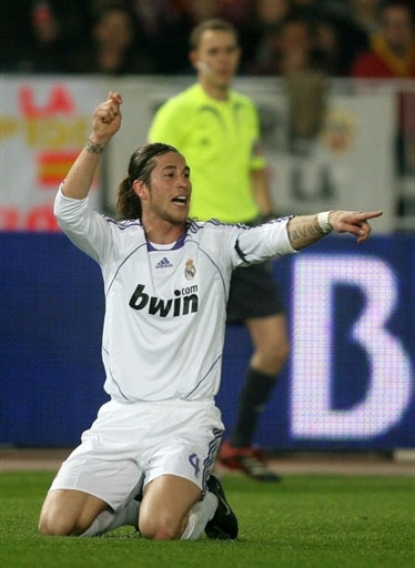 三角接应 三角接应